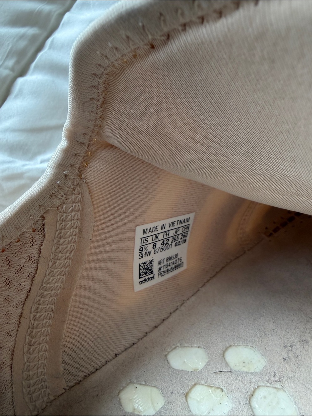 adidas NMD R1 Sneakers Beige | Men’s 9.5 Women’s 10.5 - Picture 5 of 5